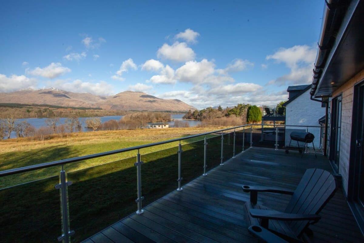 New Build Lodge With Stunning Views Of Loch Awe Hayfield  Exterior photo