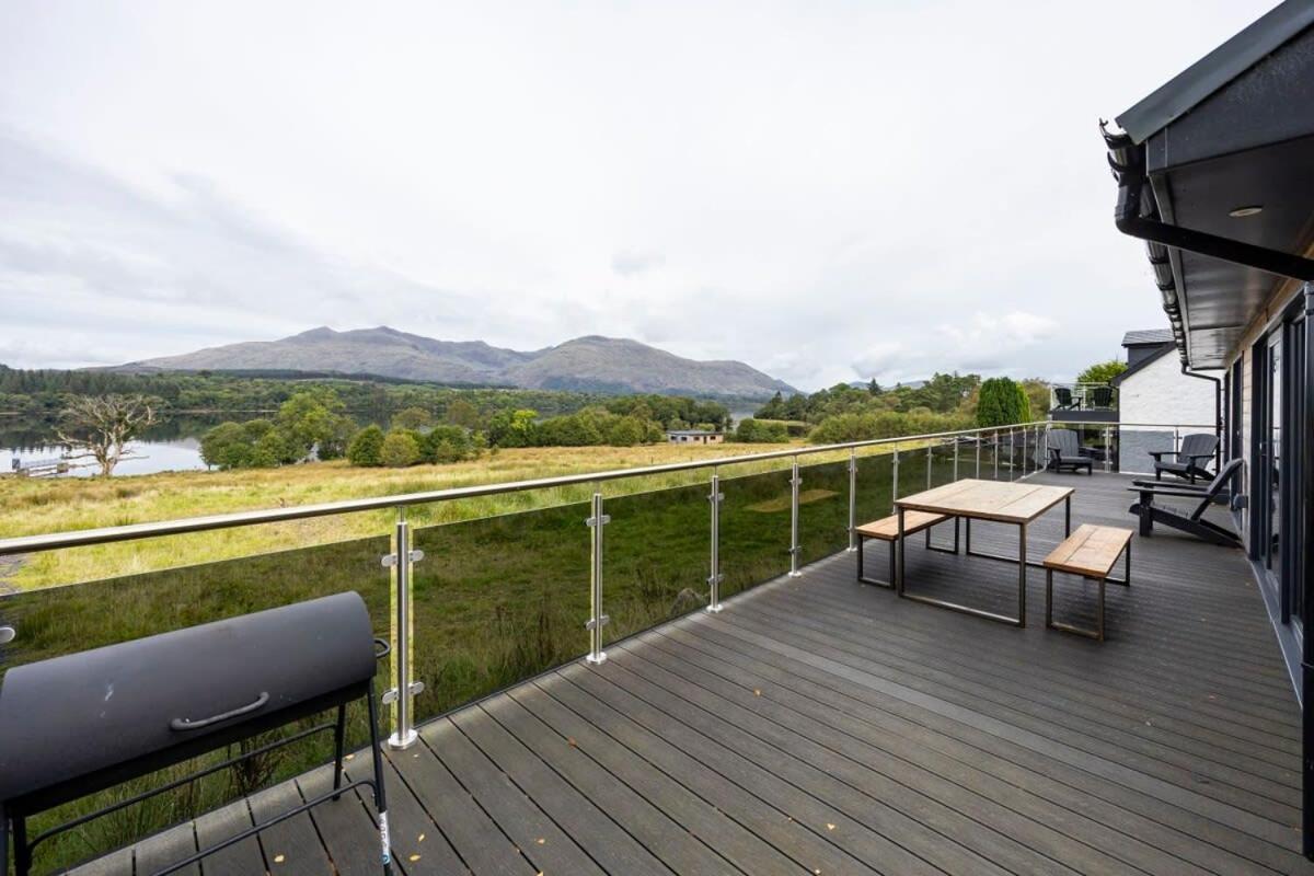 New Build Lodge With Stunning Views Of Loch Awe Hayfield  Exterior photo